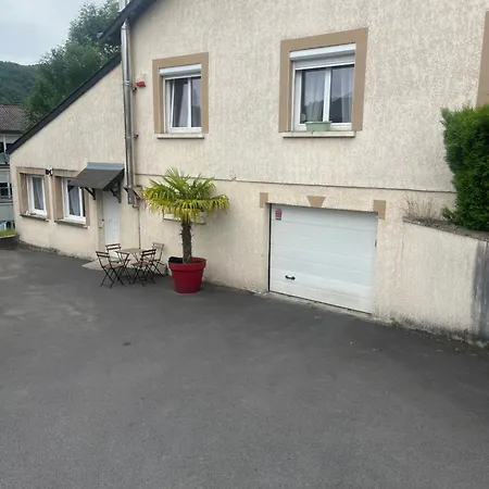 Holiday home Le Feuillu *