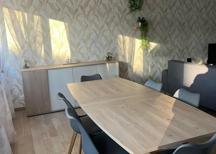 Hébergement de vacances Le Feuillu Bogny-sur-meuse *